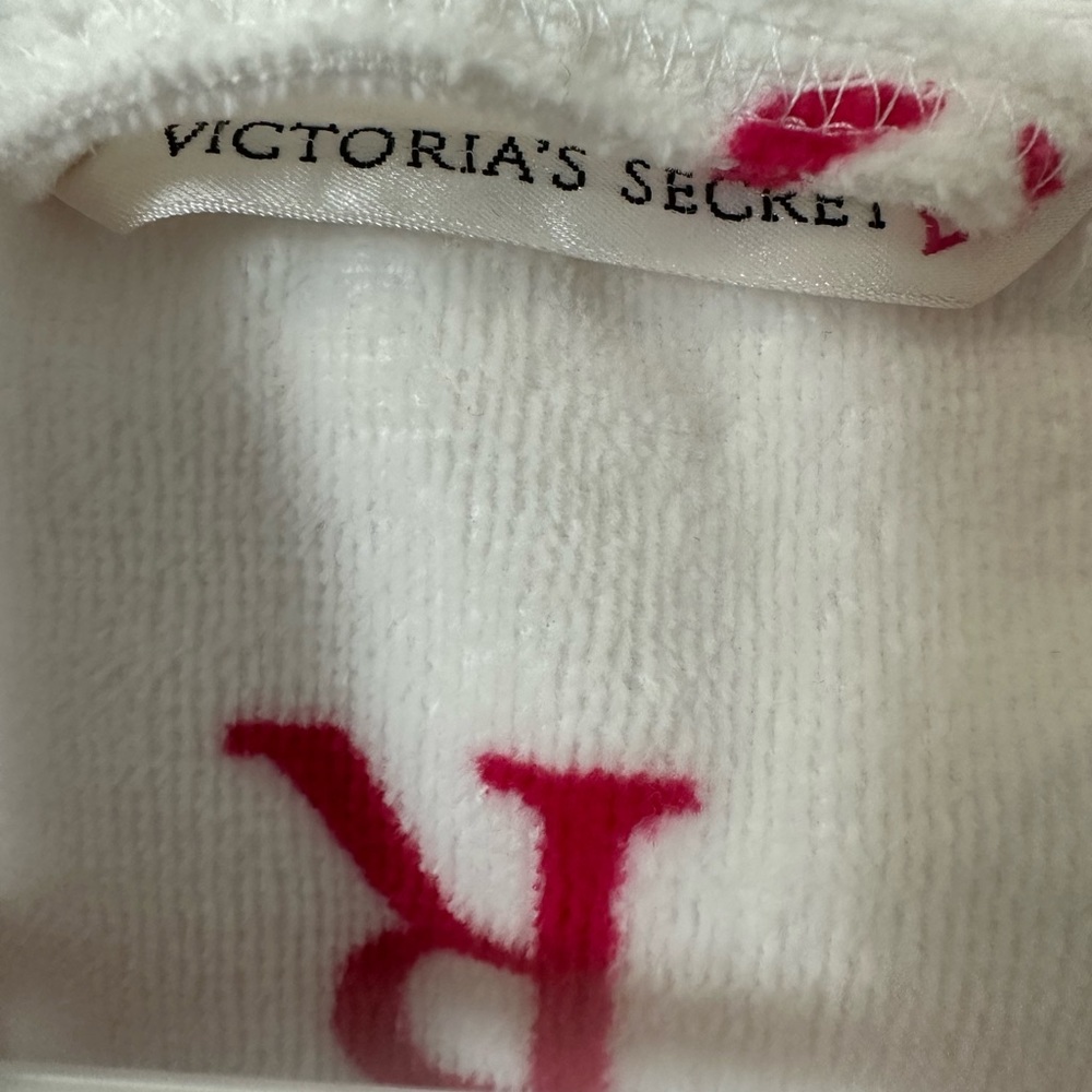 Victoria Secret Plush Robe OS - Picture 3 of 4